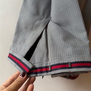GUCCI Stylish Black and White Houndstooth Pants